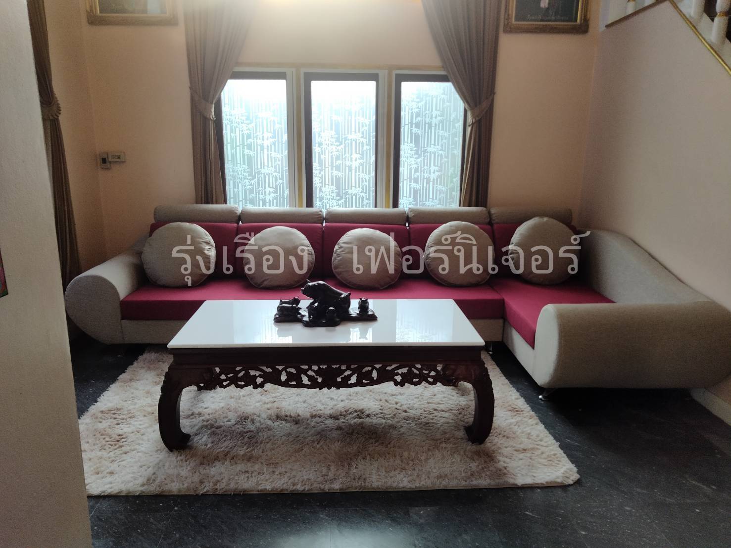 30 - https://rungruengfurniture.com | บริการซ่อมโซฟา ซ่อมเบาะหนังแท้-หนังเทียม เปลี่ยนผ้า ทุกแบบ สั่งทำตามแบบ ซ่อมเก้าอี้ บุผนังหัวเตียง บริการโดยทีมช่างเฟอร์นิเจอร์มืออาชีพ ที่ให้บริการมายาวนานหลายปี การันตีด้วยผลงานการซ่อมโซฟามากมาย